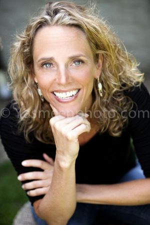 New Jersey Corporate Headshot Photographer Yasmeen Anderson